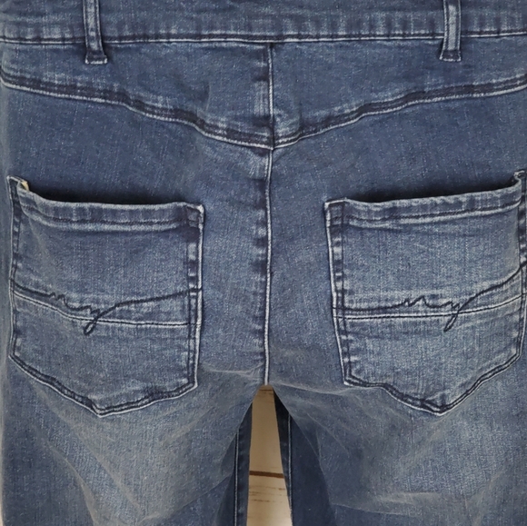 💙NEW YORK&CO.💙 SLEEVELESS JUMPSUIT - Picture 6 of 8